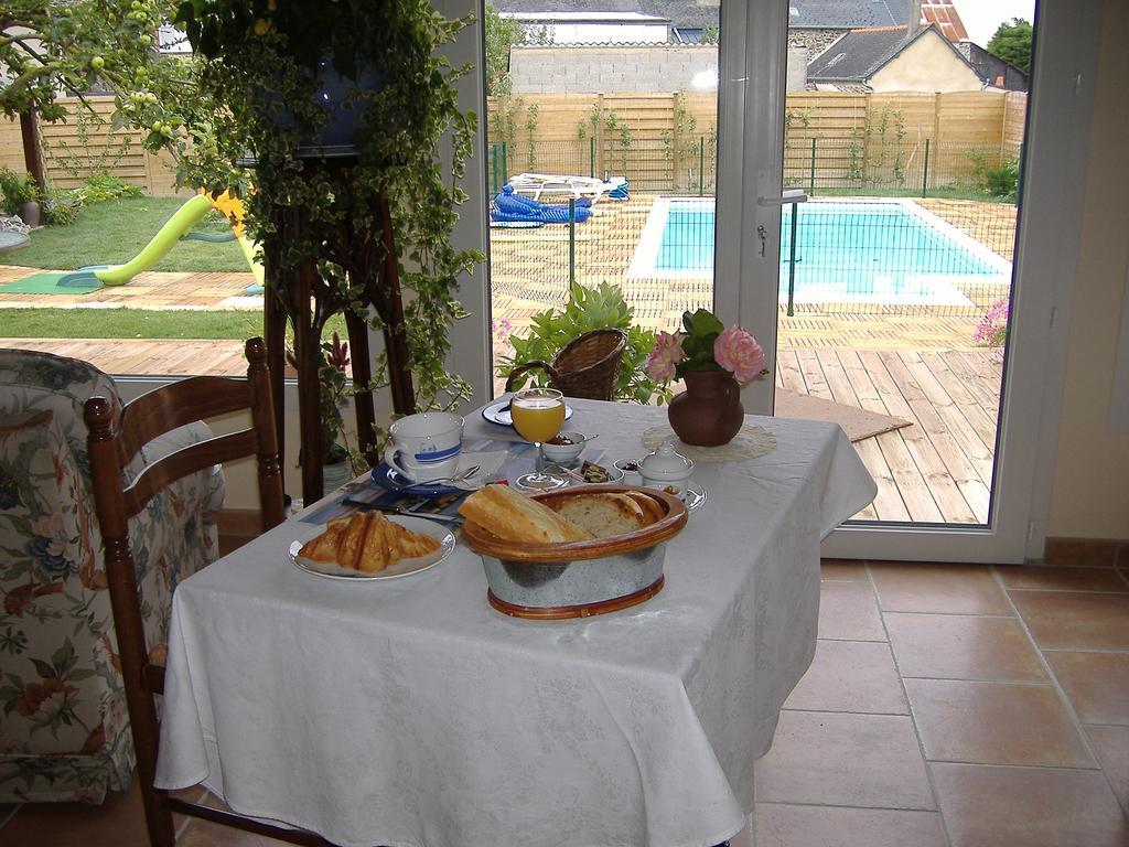 La Grande Mare Hotel Saint Benoit des Ondes Bagian luar foto